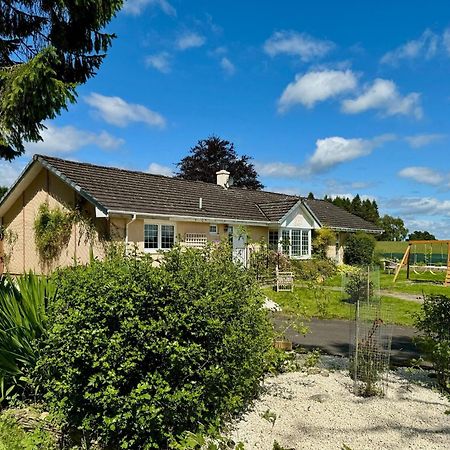 Finn Village "Mountain View Cottage" Private Garden, 9-Seater Hot Tub, Firepit & Pizza Stove Drymen Exterior foto